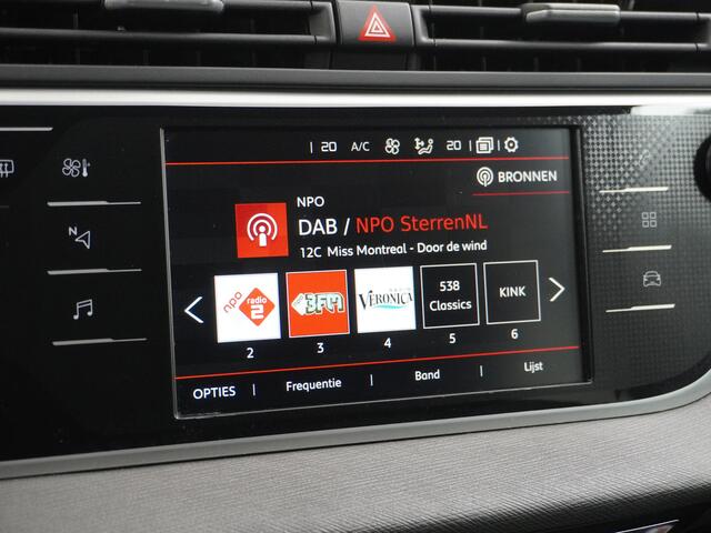 Citroen GRAND C4 PICASSO SpaceTourer 1.2T 131pk 7p. Camera Navi Parkeerhulp Keyless 1/2Leer Stoelverw. Flippers Dab Apple/Android CruiseControl Pdc V+A Ecc Bluetooth Usb Tel. Mistlampen Led Isofix 17''LM PureTech Shine