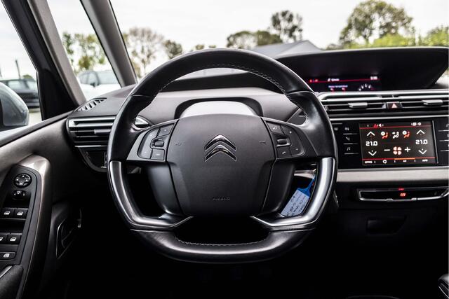 Citroen GRAND C4 PICASSO SpaceTourer 1.2 PureTech Shine 7p. | Camera | Trekhaak | Carplay