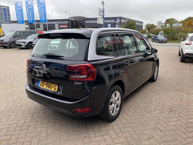 Citroen GRAND C4 PICASSO 1.2 PureTech Feel Automaat, 7 zits, cruise control, achteruitrij camera, dodehoek detectie, zeer ruime auto, panoramische voorruit, keyless,