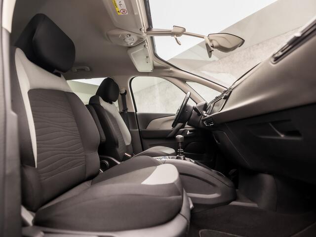 Citroen GRAND C4 PICASSO 1.2 PureTech Sport 7 Persoons (VIRTUAL COCKPIT, NAVIGATIE, CLIMATE, CAMERA, SPORTSTOELEN, KEYLESS, GETINT GLAS, CRUISE, NIEUWSTAAT)
