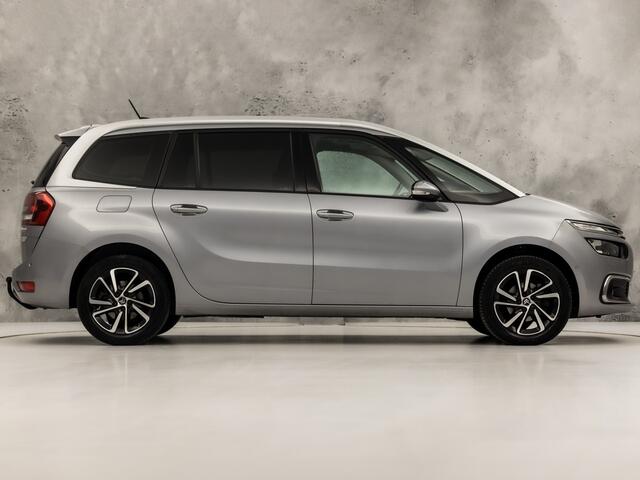Citroen GRAND C4 PICASSO 1.2 PureTech Sport Automaat (APPLE CARPLAY, NAVIGATIE, CAMERA, TREKHAAK, SPORTSTOELEN, GETINT GLAS, CRUISE, NIEUWE APK, NIEUWSTAAT)