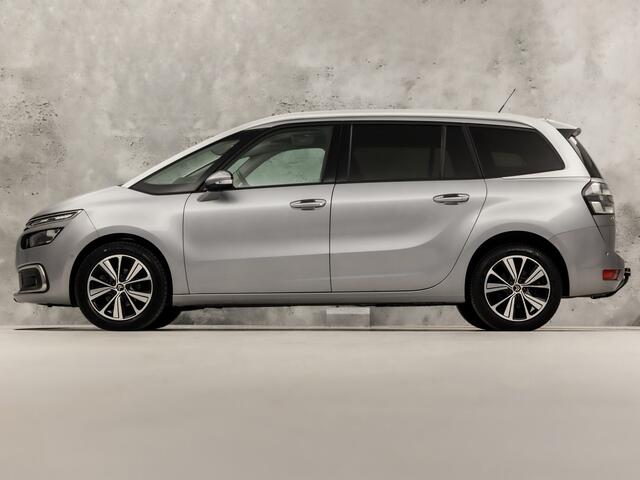 Citroen GRAND C4 PICASSO 1.2 PureTech Sport 7 Persoons Automaat (APPLE CARPLAY, GROOT NAVI, GETINT GLAS, TREKHAAK, SPORTSTOELEN, CAMERA, CRUISE, NIEUWE APK, NIEUWSTAAT)