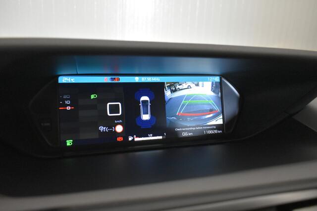 Citroen GRAND C4 PICASSO SpaceTourer 1.2 PureTech Trekhaak Camera 7 Pers Business