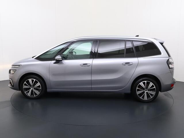 Citroen GRAND C4 PICASSO 1.2 PureTech Feel | Apple Carplay/Android Auto | Camera | 17" Lichtmetalen velgen | Trekhaak