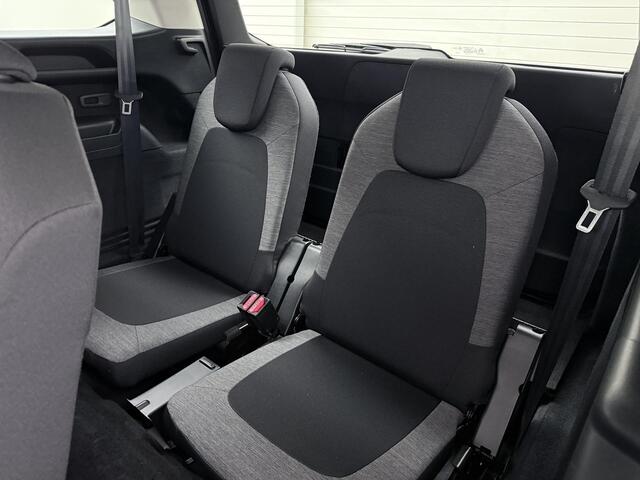 Citroen GRAND C4 PICASSO 1.2 PureTech Feel | Apple Carplay/Android Auto | Camera | 17" Lichtmetalen velgen | Trekhaak