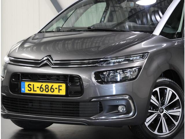 Citroen GRAND C4 PICASSO 1.2 130PK Business | AppleCarplay/AndroidAuto | Trekhaak | Camera | 7 persoons | Armsteun | Cruise Control | Climate Control | Navigatie | AUTOMAAT | Isofix | Privacy Glass | Elektrische Achterklep |