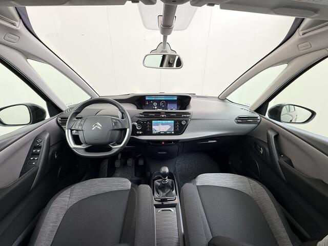 Citroen GRAND C4 PICASSO SpaceTourer 131PK 7-Persoons Trekhaak Pano.raam Navi Camera Ecc Apple Carplay Android Auto Pdc Regen-Lichtsensor Lmv 17" Led Isofix 1.150KG Trekgewicht Origineel Nederlandse Auto