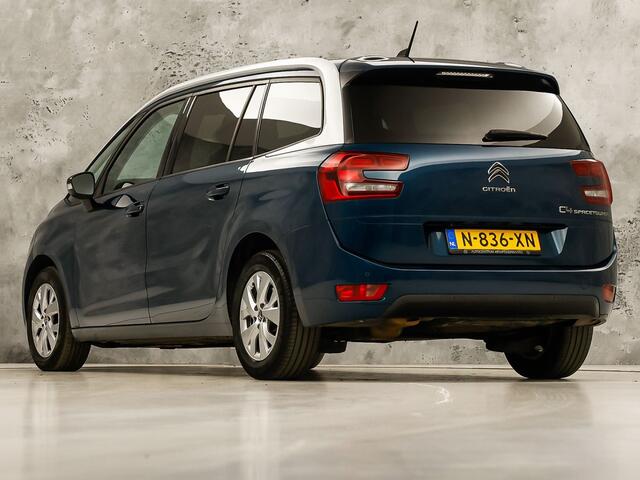 Citroen GRAND C4 PICASSO Spacetourer 1.2 PureTech Sport 7 Persoons (APPLE CARPLAY, STOELVERWARMING, NAVI, GETINT GLAS, SPORTSTOELEN, CAMERA, CRUISE, NIEUWE APK, NIEUWSTAAT