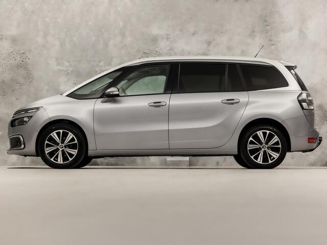 Citroen GRAND C4 PICASSO SpaceTourer 1.2 PureTech Sport 7 Persoons Automaat (ORG NL, TREKHAAK, APPLE CARPLAY, GROOT NAVI, GETINT GLAS, TREKHAAK, SPORTSTOELEN, CAMERA, CRUISE, NIEUWE APK, NIEUWSTAAT)