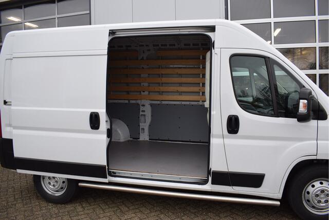 Citroen JUMPER 435 2.2 BlueHDi 165PK L2H2 Zwaar Premium | 3.5t | 3000kg trekgewicht | Camera