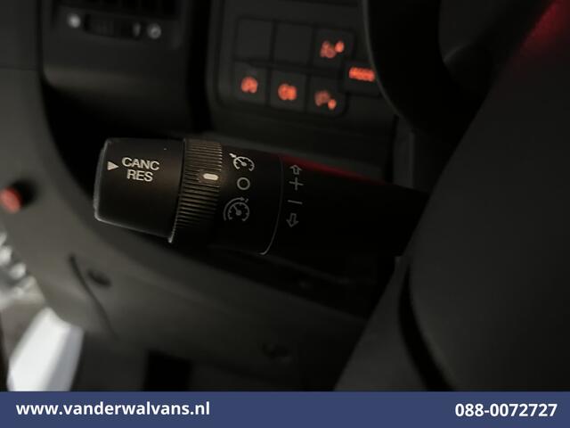 Citroen JUMPER 2.2 BlueHDi 141pk Bakwagen Laadklep 1015kg laadvermogen Euro6 Airco | Cruisecontrol | Bijrijdersbank