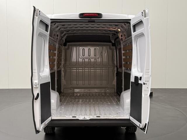 Citroen JUMPER 2.2BlueHDi 140PK L3H2 Club | Navigatie | Camera | Airco | Cruise | 3-Persoons