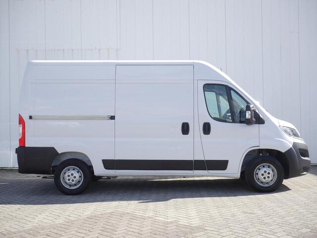 Citroen JUMPER 2.2 BlueHDi 140 L2H2 3.3t 140 Pk | 3-Zits | Airco | Cruise Control | Navigatie via Apple Carplay & Android Auto | Laadruimtepakket |