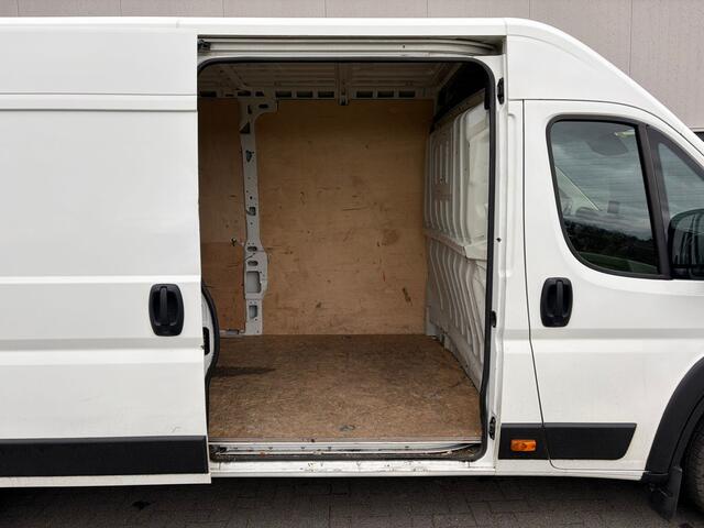 Citroen JUMPER 35 2.2HDi 165PK L3H2 Euro 6 3-Persoons Trekhaak Camera Ecc Pdc Wandbetimmering Houtenvloer Achterdeuren Schuifdeur 3.000KG Trekgewicht