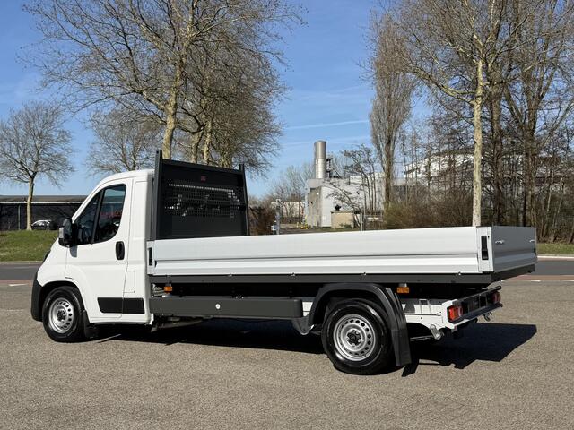 Citroen JUMPER ë-Jumper L3 Pick-up 3.5t Zwaar 110 kWh | NAVI | Multimediascherm groot | Apple Carplay | Android Auto | Achteruitrijcamera | Parkeersensoren achter | Bestuurdersstoel comfort met armsteun | Bank voorpassagiers | van ¤56.430 voor ¤43.195 ex. BTW rijklaar |