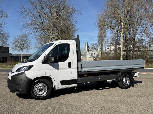 Citroen JUMPER ë-Jumper L3 Pick-Up 4.25t Zwaar 110 kWh | NAVI | Multimediascherm groot | Apple Carplay | Android Auto | Achteruitrijcamera | Parkeersensoren achter | Bestuurdersstoel comfort met armsteun | Bank voorpassagiers | van ¤57.312 voor ¤43.865 ex. BTW rijklaar 