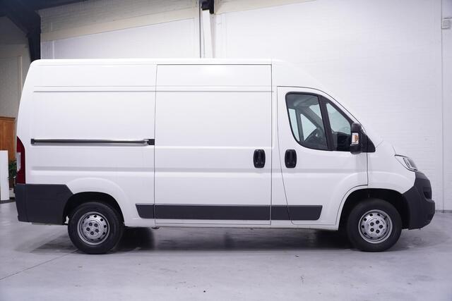 Citroen JUMPER 2.0 HDI 130 pk L2H2 Navi, Airco, Ideaal voor Camper Ombouw, PDC achter, 3-Zits