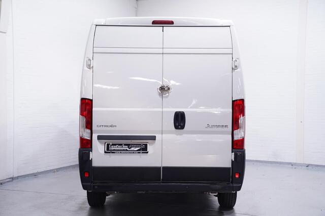 Citroen JUMPER 2.0 BlueHDi 130 pk L2H2 Airco Cruise control, PDC achter, Slechts 83 dkm, 3-Zits
