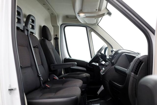 Citroen JUMPER 33 2.2 BlueHDi 120pk L2H2 Airco/Imperiaal/2x Schuifdeur 07-2022