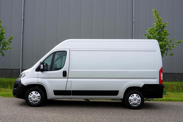 Citroen JUMPER 35 2.0 BlueHDi L2H2 In Topstaat |1e eigenaar |EURO6 |3500 KG |Metallic |Camera |Cruise |Navi |Climate control |Trekhaak |163 pk |BPM vrij!