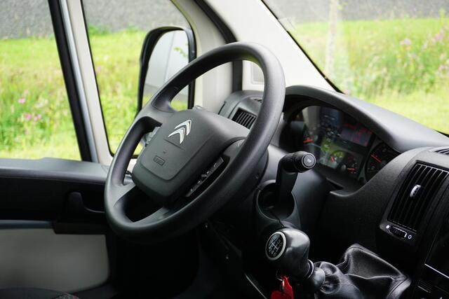 Citroen JUMPER 35 2.0 BlueHDi L2H2 In Topstaat |1e eigenaar |EURO6 |3500 KG |Metallic |Camera |Cruise |Navi |Climate control |Trekhaak |163 pk |BPM vrij!