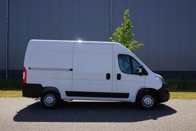 Citroen JUMPER 35 2.2 BlueHDi 165 L2H2 Driver in Topstaat |1e eigenaar |165 pk |EURO6D |3500 KG |Camera |Cruise |Navi |Trekhaak |Climate control |BPM vrij voor ondernemers