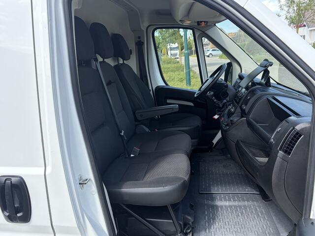Citroen JUMPER 30 2.2 BlueHDi 165PK L2H2 Club ? 3-zits? airco