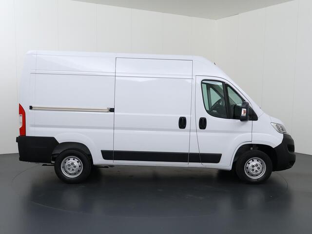 Citroen JUMPER 2.2 BlueHDi | 120 PK | L2 H2 | 3.3t | Climate Control | Trekhaak | 3-zits | Navigatie | Apple Carplay | Betimmering | 2500KG. AHW |