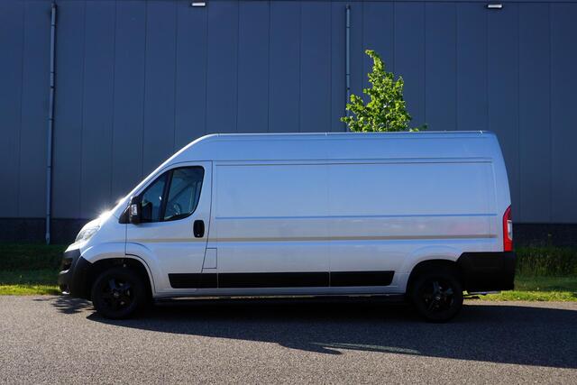 Citroen JUMPER 35 2.0 BlueHDi L3H2 EURO6 |BPM vrij |Camera |Cruise |Navi |Trekhaak |Metallic |163 pk |3500 KG |Mooie Camperbasis |Parkeersensoren |Bluetooth media en telefonie