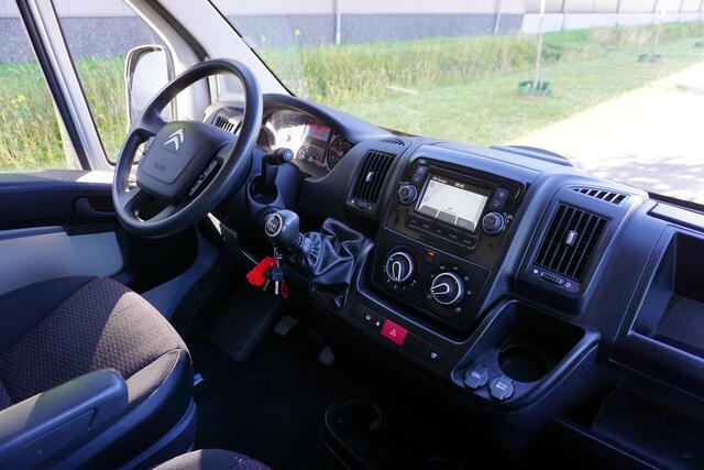 Citroen JUMPER 35 2.0 BlueHDi L3H2 EURO6 |BPM vrij |Camera |Cruise |Navi |Trekhaak |Metallic |163 pk |3500 KG |Mooie Camperbasis |Parkeersensoren |Bluetooth media en telefonie