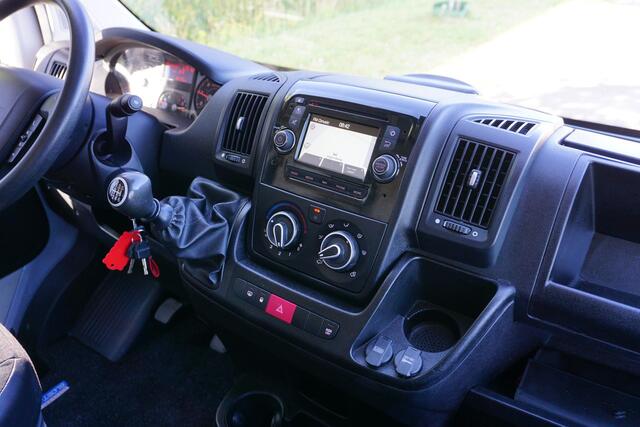 Citroen JUMPER 35 2.0 BlueHDi L3H2 EURO6 |BPM vrij |Camera |Cruise |Navi |Trekhaak |Metallic |163 pk |3500 KG |Mooie Camperbasis |Parkeersensoren |Bluetooth media en telefonie