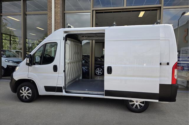 Citroen JUMPER / Opel Movano 103Kw/140Pk L2H2 Links & Rechts Schuifdeur Airco Cruisecontrol 2500Kg Trekhaak