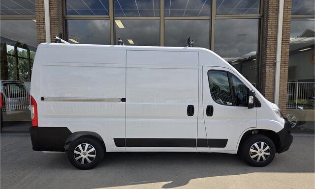 Citroen JUMPER / Opel Movano 103Kw/140Pk L2H2 Links & Rechts Schuifdeur Airco Cruisecontrol 2500Kg Trekhaak