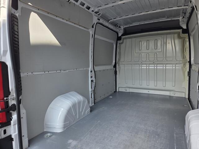 Citroen JUMPER / Opel Movano 103Kw/140Pk L2H2 Links & Rechts Schuifdeur Airco Cruisecontrol 2500Kg Trekhaak