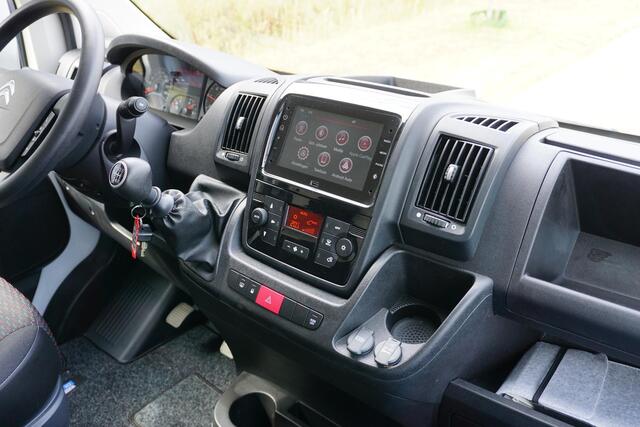 Citroen JUMPER 2.2 BlueHDi 140 L3H2 3.5t in Topstaat |BPM vrij |Parkeersensoren |Climate control |Carplay |Android auto |Cruise control |140 pk |3500 KG |DAB radio |1e eigenaar