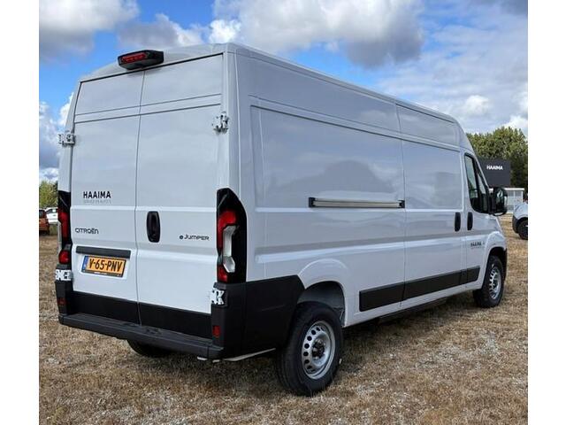 Citroen JUMPER ë-Jumper 3.5t L4H3 Zwaar 110 kWh | Achteruitrijcamera | Elektrische achterruitspiegel | Parkeersensoren | Airco | Navigatie | Lane-keeping | Cruise control