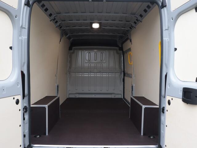 Citroen JUMPER 2.2 BlueHDi 140pk L3H2 3.5t Zwaar | Rijklaar | BPM Vrij | Trekhaak | 2.9% Financial Lease |