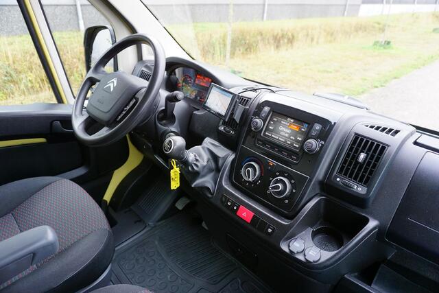Citroen JUMPER 2.2 BlueHDi 140 L3H2 3.5t in Topstaat! |Mooie camperbasis |EURO6 |Camera |Trekhaak |2e airbag |Airco |Cruise control |Bluetooth media en telefonie |1e eigenaar