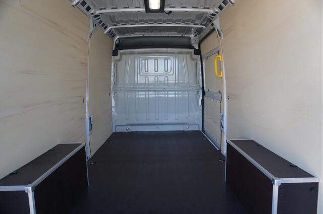 Citroen JUMPER 35 2.2 EAT8 140PK Automaat L3H2 BPM VRIJ!! 10" Navi, Climate, Camera, LED, 270º Deur Betimmering!! NR. J075*