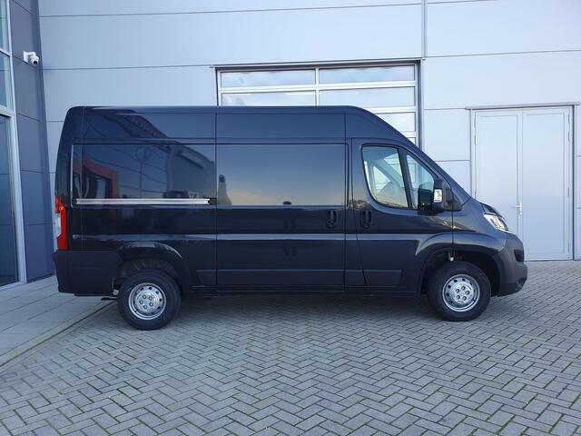 Citroen JUMPER 2.2 BlueHDi 120 L2H2 3.3t Ideaal voor Camper ombouw | 3-Zits | Climate Control | Full Map Navigatie | Apple Carplay / Android Auto | Cruise Control | Parkeersensoren