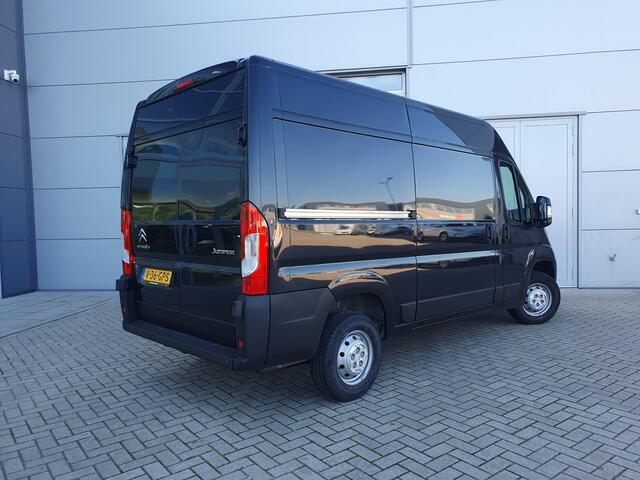 Citroen JUMPER 2.2 BlueHDi 120 L2H2 3.3t Ideaal voor Camper ombouw | 3-Zits | Climate Control | Full Map Navigatie | Apple Carplay / Android Auto | Cruise Control | Parkeersensoren