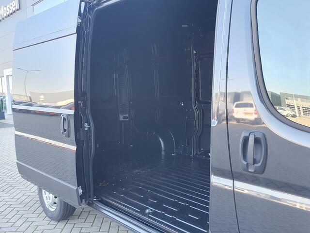 Citroen JUMPER 2.2 BlueHDi 120 L2H2 3.3t Ideaal voor Camper ombouw | 3-Zits | Climate Control | Full Map Navigatie | Apple Carplay / Android Auto | Cruise Control | Parkeersensoren