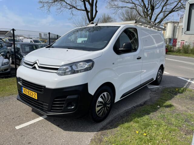 Citroen JUMPY 1.6 BlueHDI Club M | L2 | Airco | Navigatie | 3-Zits | Trekhaak | Bank | Imperiaal