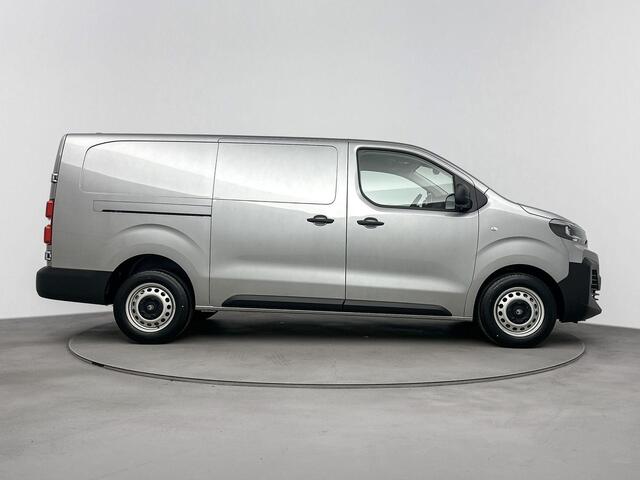 Citroen JUMPY 2.0 180 pk Automaat Long | BPM VRIJ!! | Navigatie | Camera | Vloerplaat | 3-zits | AppleCarPlay/AndroidAuto |