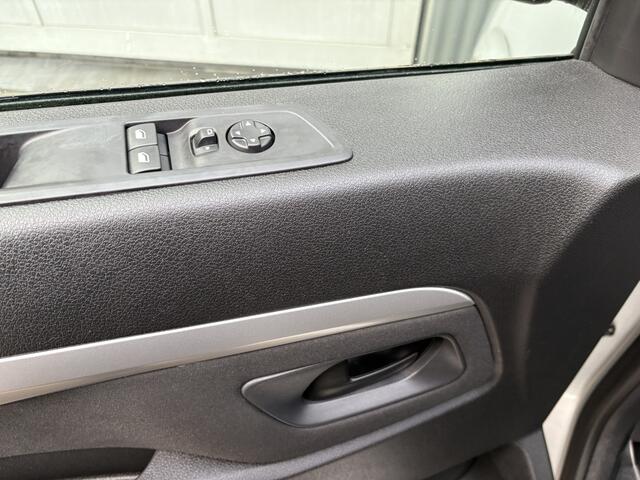 Citroen JUMPY 2.0 BlueHDI DC Marge BTW en BPM vrij!! Airco Cruise controle Trekhaak 2500kg Navigatiesysteem 5-Persoons Parkeerhulp achter Apple carplay 1e eigenaar Euro 6 Bpm en Btw vrij voor particulier gebruik !!