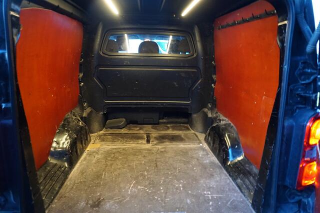 Citroen JUMPY 2.0 120pk Dubbele cabine XL L3 5-zits Trekhaak Cruise control Parkeersensoren Airco