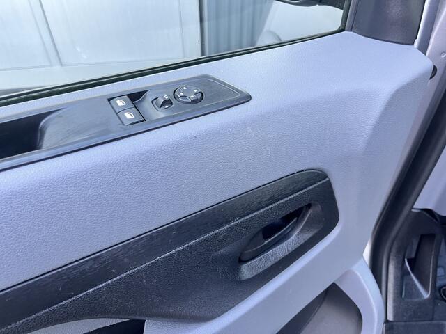 Citroen JUMPY 1.5 BleuHDi XL Marge BTW en BPM vrij!! Airco Cruise controle Trekhaak 2500kg Navigatiesysteem Personenvervoer 8-Persoons Parkeerhulp achter Apple carplay 1e eigenaar Euro 6 Bpm en Btw vrij voor particulier