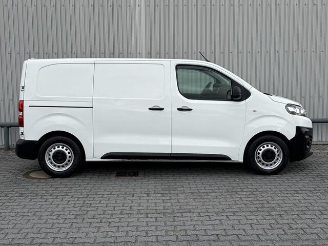 Citroen JUMPY 1.6 BlueHDI 95 M*HAAK*A/C*CRUISE*PDC*NAVI*3-PERS*