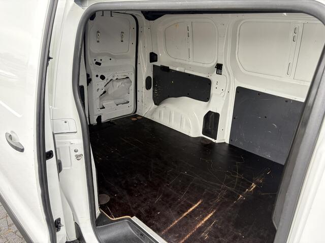 Citroen JUMPY 1.6 BlueHDI 95 M*HAAK*A/C*CRUISE*PDC*NAVI*3-PERS*
