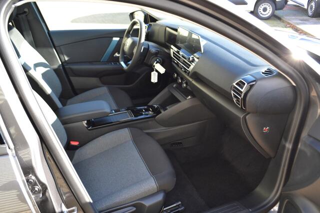 Citroen ë-C4 X Feel 50 kWh/ Apple Car Play ¤ 2.000,- subsidie mogelijk !!